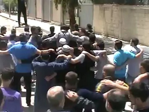 Syria فري برس حمص القصور مظاهرة جمعة أبطال جامعة حلب خافوا الله ياعرب Homs