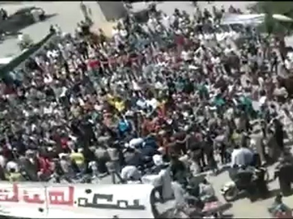 Syria فري برس حمص القريتين  جمعة أبطال جامعة حلب دقة عالية 18 5 2012 ج2 Homs