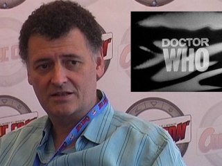STEVEN MOFFAT parle des génériques de Doctor Who