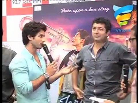 Shahid promotes Teri Meri kahaani on Big FM