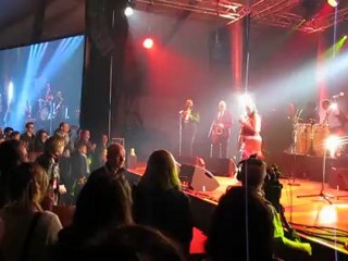 Sharon Jones - Festival Ferté Jazz - 18 mai 2012.