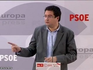 PSOE: "Rajoy ha dado el cambiazo a los españoles"