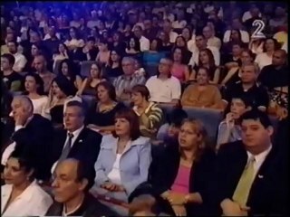 גלי עטרי ואתי אנקרי - שיר הרעות