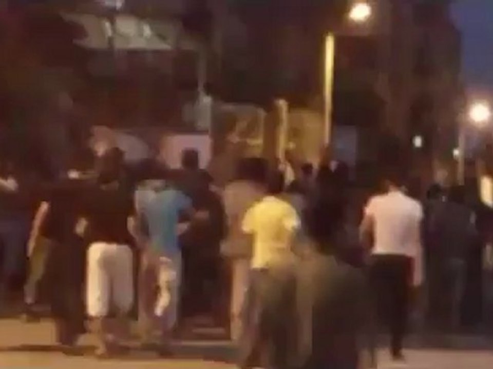 Syria فري برس حلب الحمدانية    مسائية جمعة أبطال جامعة حلب 18 5 2012 ج2 Aleppo