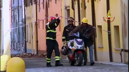 Finale Emilia (MO) - Terremoto - Intervento Vigili del Fuoco 2 (22.05.12)