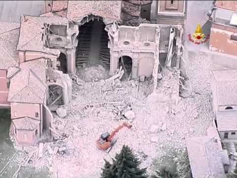 Ferrara - Terremoto, immagini aeree 13 (20.05.12)