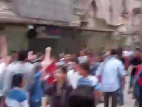 Syria فري برس حلب لحظة راائعة من أحفاد صلاح الدين أبطال جامعة حلب 18 5 2012 Aleppo