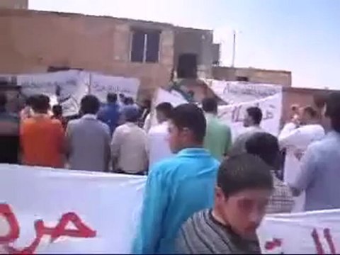 Syria فري برس حلب حردتنين جمعة أبطال جامعة حلب 18 5 2012 Aleppo