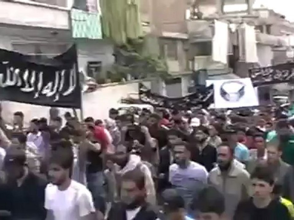 Syria فري برس ريف دمشق مظاهرة أحرار مضايا في جمعة أبطال جامعة الثورة 18 5 2012 ج2 Damascus