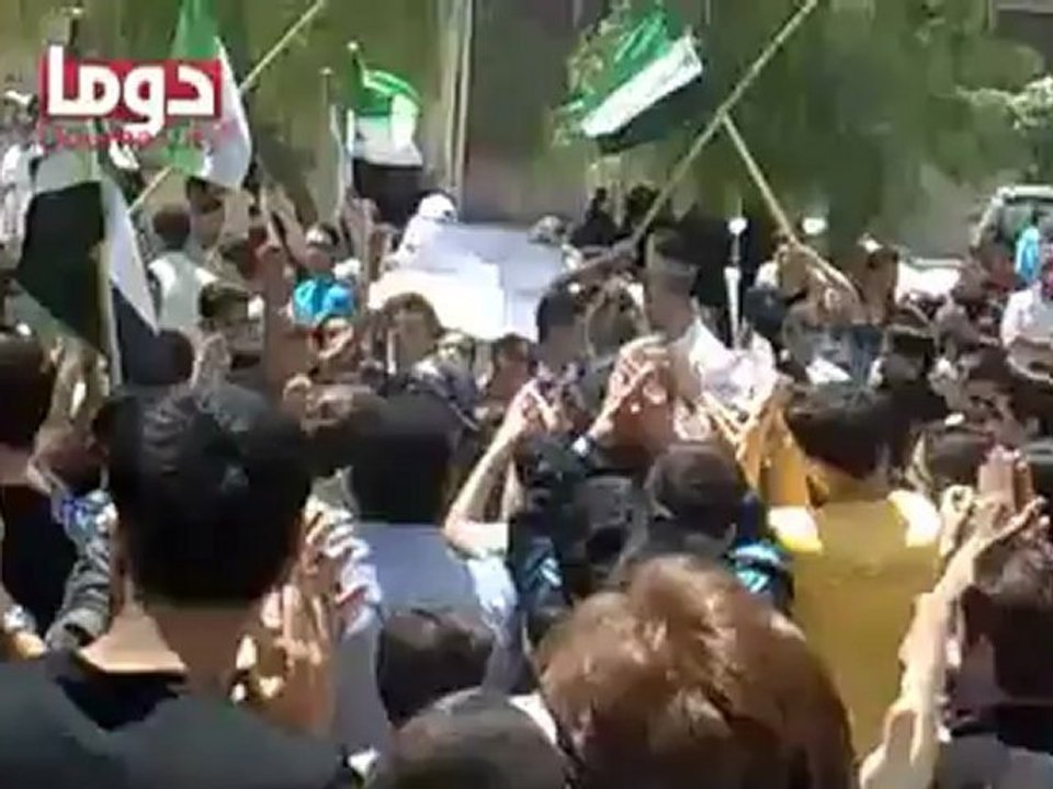 Syria فري برس ريف دمشق دوما مظاهرة احرار مسجد الهدى 18 5 2012 Damascus