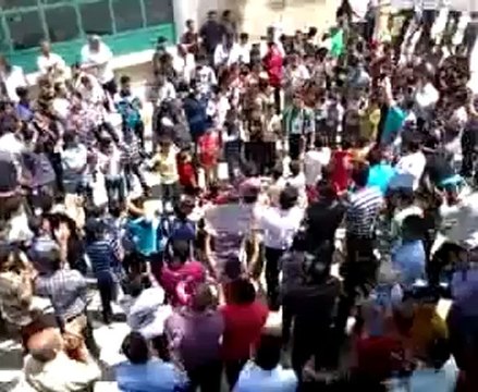 Syria فري برس ريف دمشق حرستا جمعة أبطال جامعة حلب 18 5 2012 ج1 Damascus