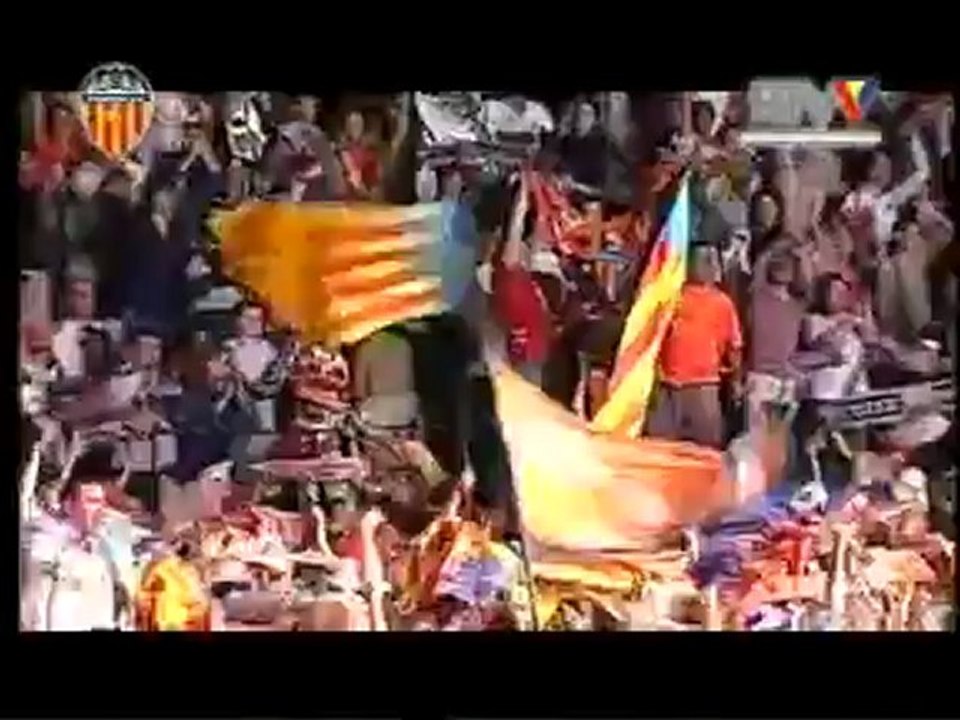 2004.05.19 - Olympique Marsella 0 - 2 Valencia (Resumen)