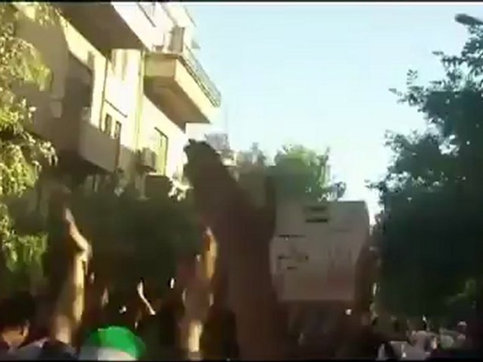 Syria فري برس  دمشق  مظاهرة حاشدة بجانب شوكولا زنبركجي في حي الميدان 19 5 2012 ج2 Damascus