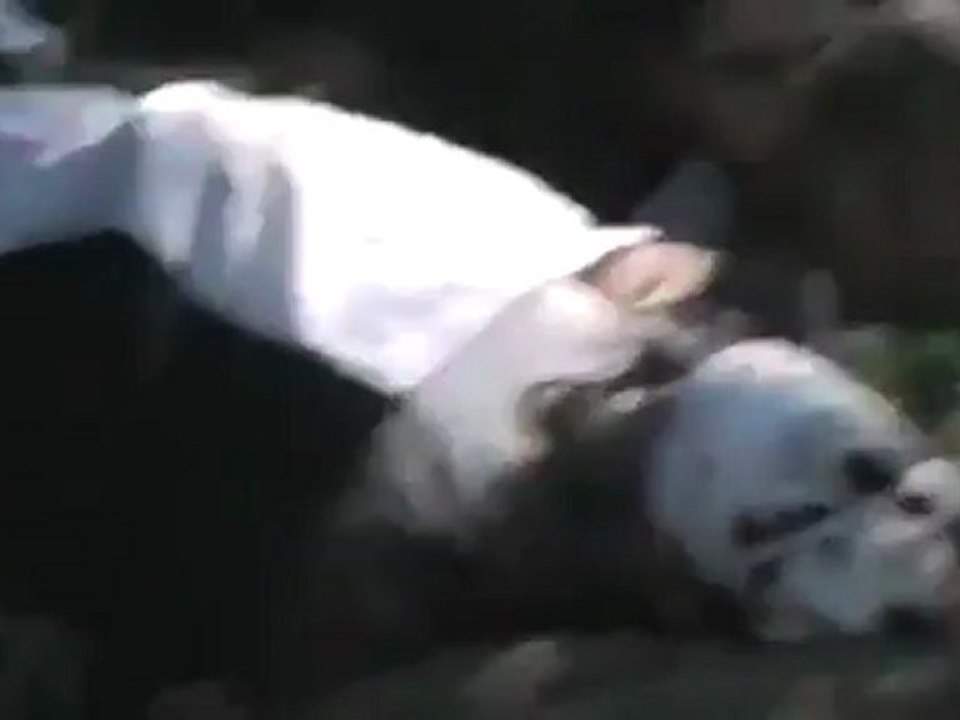 Syria فري برس  حلب اعزاز  تشيع الشهيد فاروق هبطو ب جنازة موهيبة   19 5 2012 ج2 Aleppo