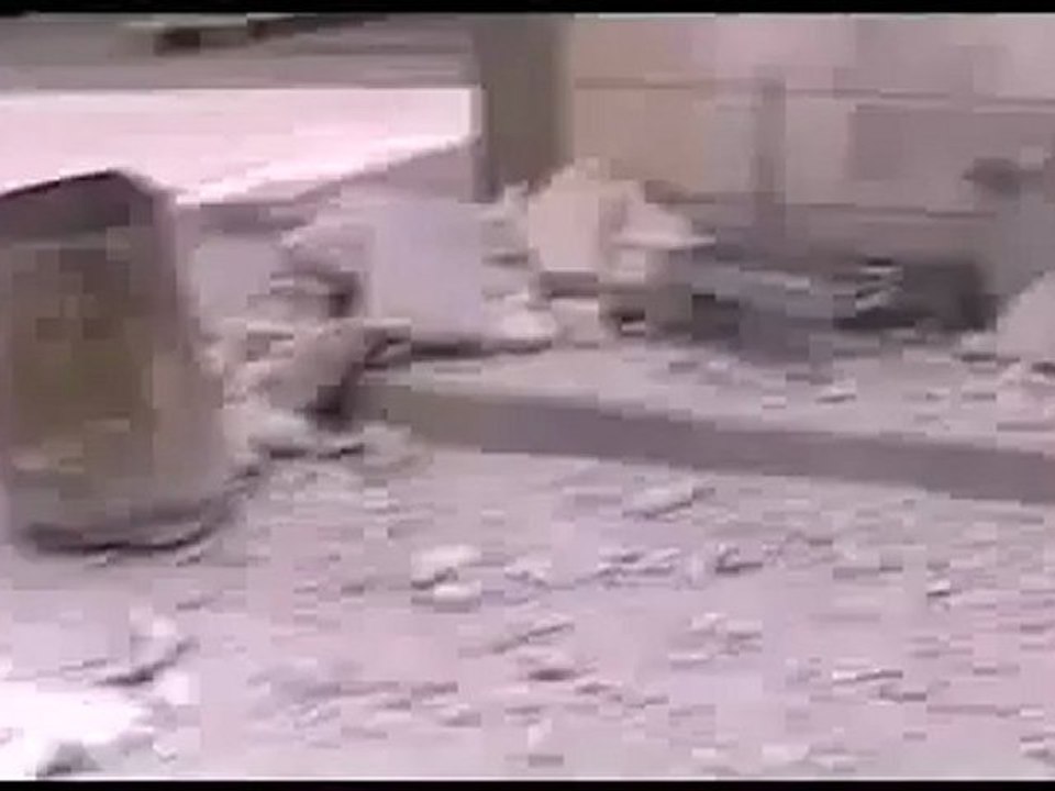 Syria فري برس  ادلب سرمدا آثار الدمار الذي خلفه قصف عصاابت الاسد 19 5 2012 ج1 Idlib