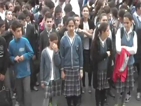 Cumhur Öğretmen Sunar.Gülüşan Öğretmen BRAİLLE Kullanıyor