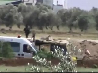 Syria فري برس  درعاخربة غزالة استمرار الحصار بالمدرعات والحواجز 20 5 2012 Daraa