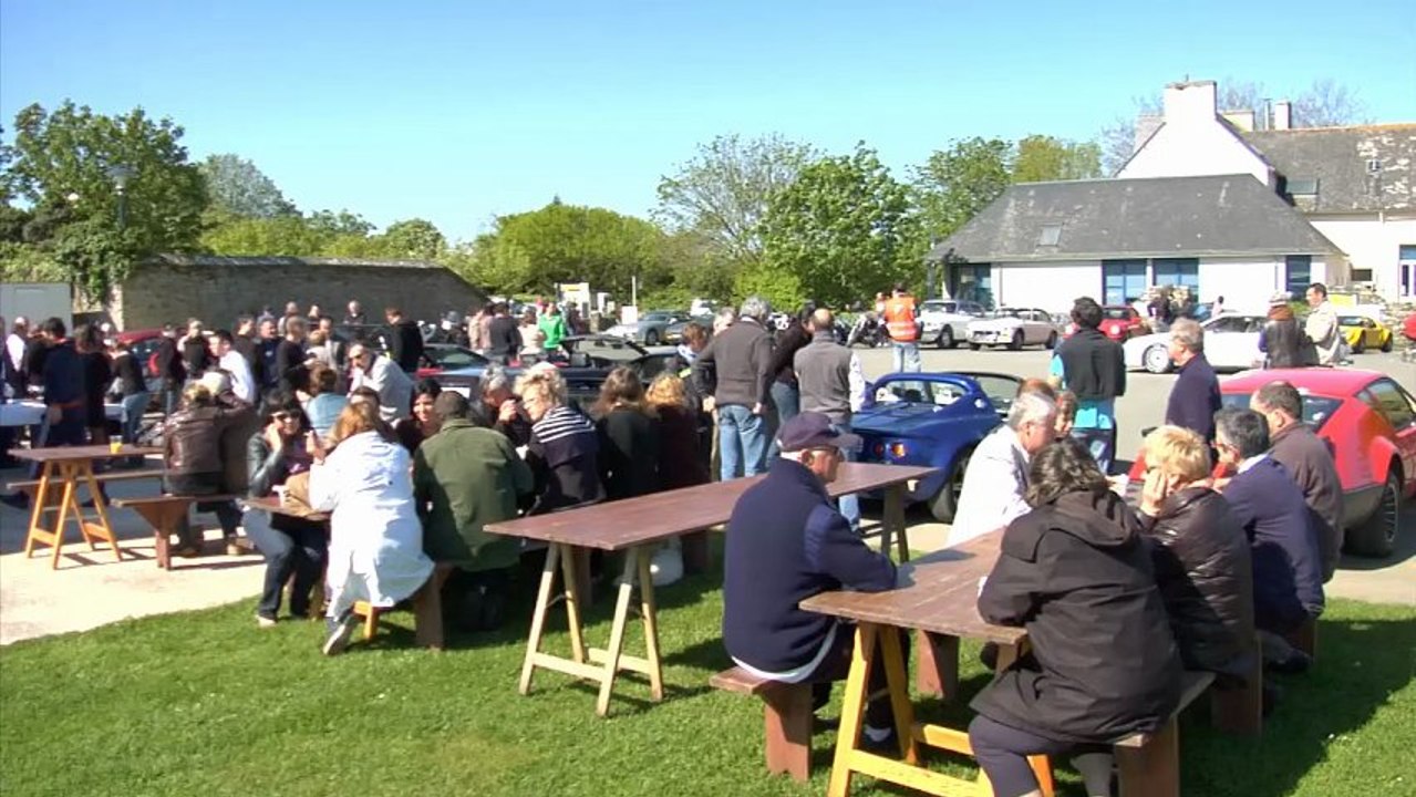 Film évènementiel, "les 24h de Pleuven", rassemblement automobile