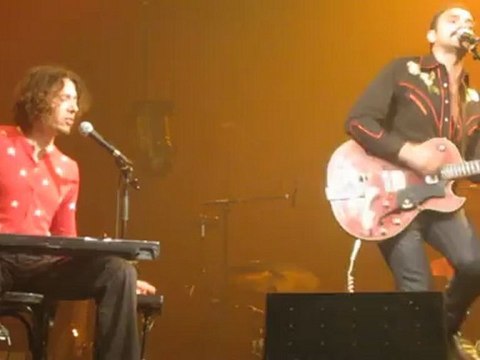 DIMONE au Théâtre OLYMPE DE GOUGES de MONTAUBAN le 19 MAI 2012