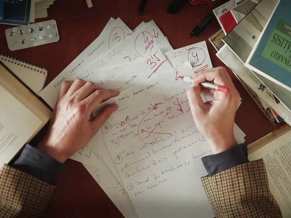 La Ley de Darwin - Buscando una salida (Videoclip Nuevo Single)