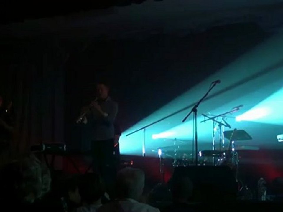 GOLDMEN - Evin Malmaison  - 19.05.2012 - Contre-jour . . . .