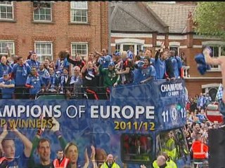 Chelsea fans line the streets for victory parade
