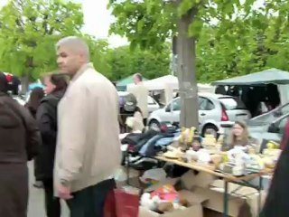 MEGA BROCANTE A CHAMBLY