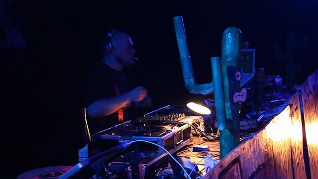 HK Crew - Hey Karamba with Niveau Zero - Molodoi - 18 mai 2012