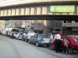 السائقين يقطعون الطرق ومزلقانات السكك الحديدية إحتجاجا علي نقص البنزين بالمنيا