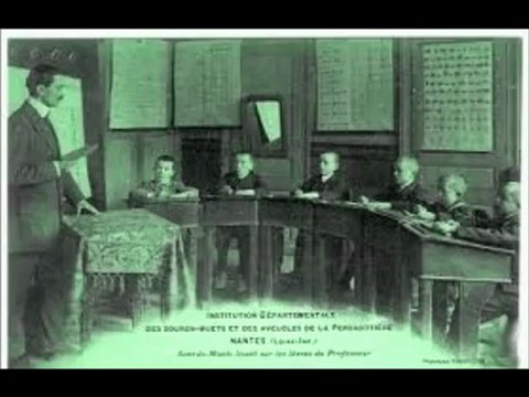 HISTÓRIA DE SURDO -ESCOLA PARA SURDO FRANÇA