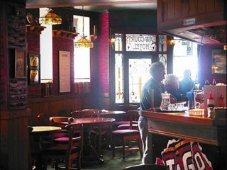 Accommodation in Dunedin - Law Courts Hotel