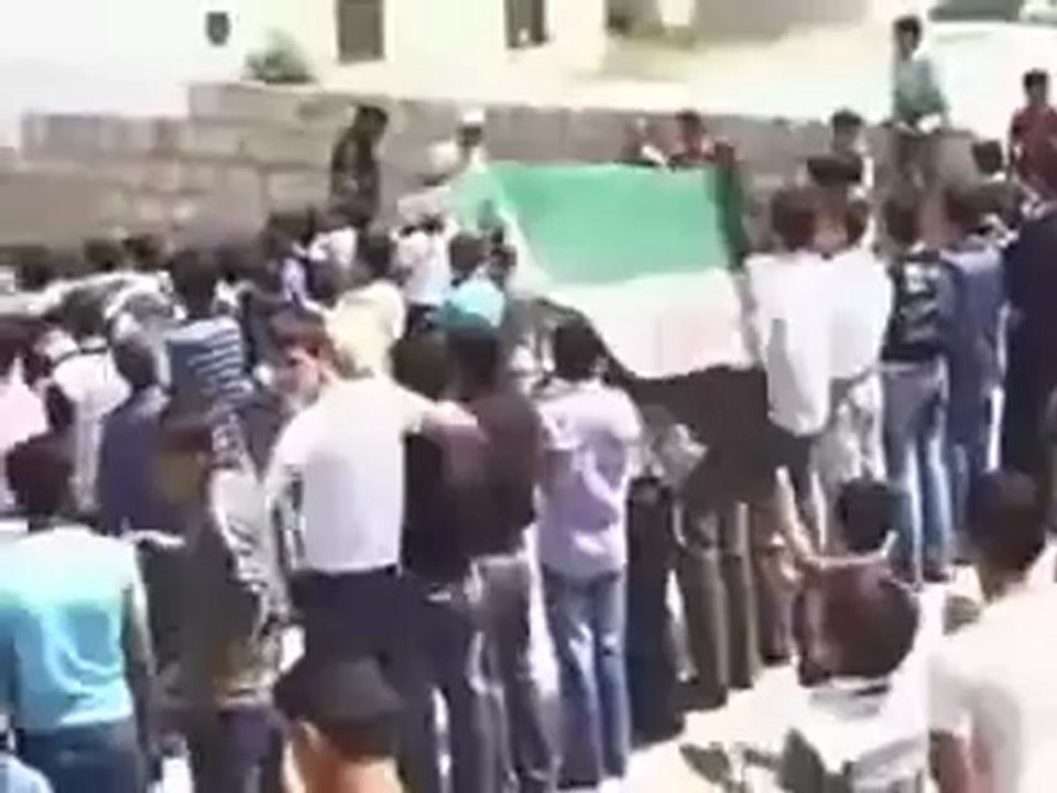 Syria فري برس إدلب حربنوش  مظاهرة صباحية الاحد 20 5 2012 Idlib