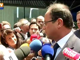 François Hollande trouve son style sur la scène internationale
