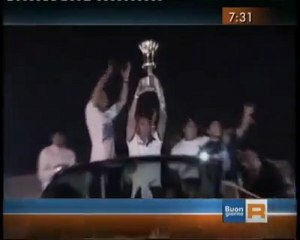 Χαμός στη Νάπολι (3)