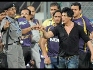 Shahrukh Khan Receives Strong Support From Bollywood