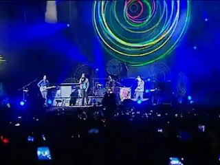 Coldplay espanta la lluvia en Madrid