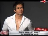 Shahid Kapoor apparently doesn't like wearing ear studs