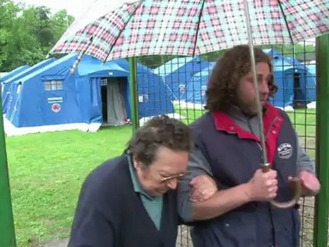 Séisme en Italie: 4.000 déplacés et 24 répliques dans la nuit