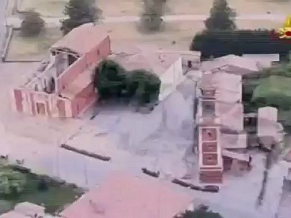 Residents Terrified To Return Home after Fatal Earthquake Rocks Italy