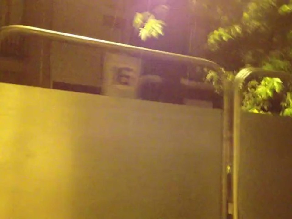 Numérotation aléatoire des panneaux électoraux à Boulogne-Billancourt.