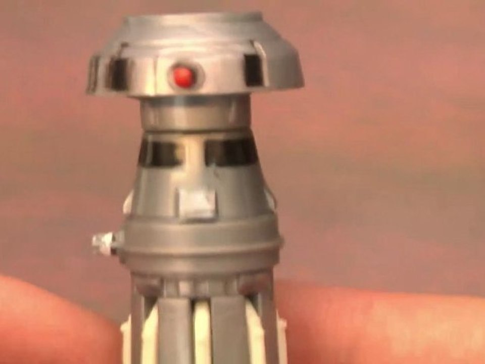 CGR Toys - FX-7 Star Wars figure review