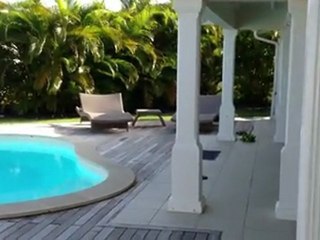 La terrasse couverte de la Villa Carib de Prestige en Guadeloupe