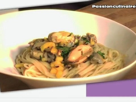 Repas Divin N°4 : Coques et moules à la mangue et lait de coco sur un lit de spaghetti