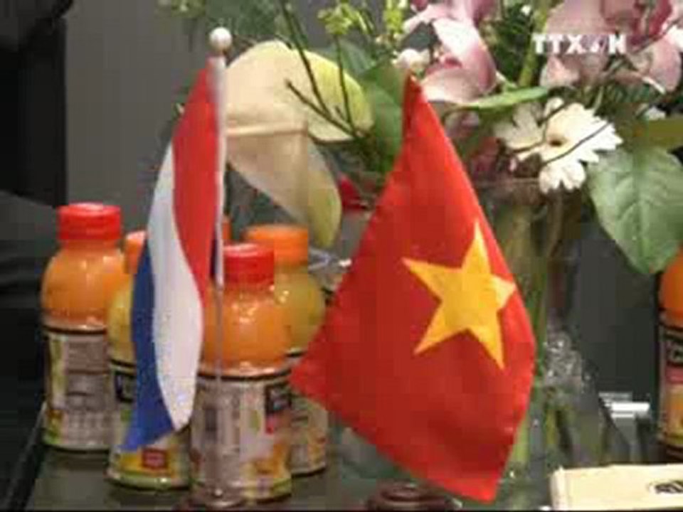 Le journal hebdomadaire du 30 Avril au 6 Mai 2012, VNEWS - Truyền hình Thông tấn xã Việt Nam
