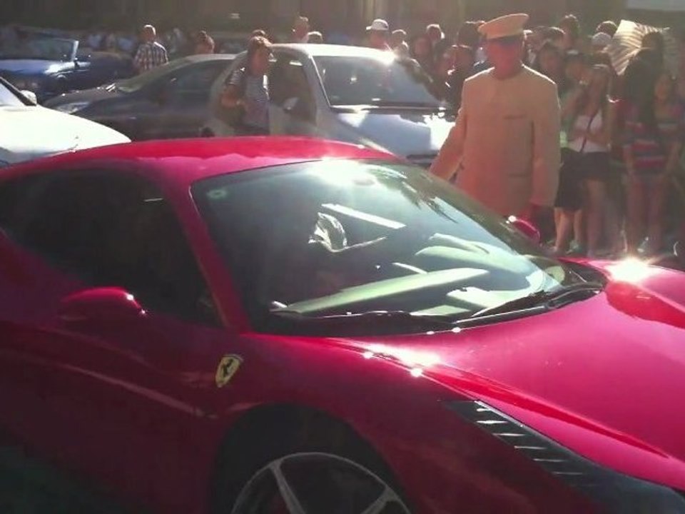 Video accident bentley monaco