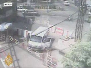 Footage of Taliban attack in Lahore - 02 Jun 09