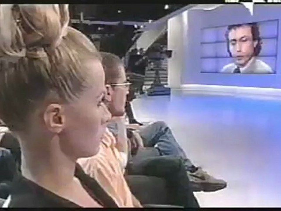 Berlusconi - Daniele Luttazzi Intervista Marco Travaglio Su Fondi Neri, Droga E Mafia - (2001 - U