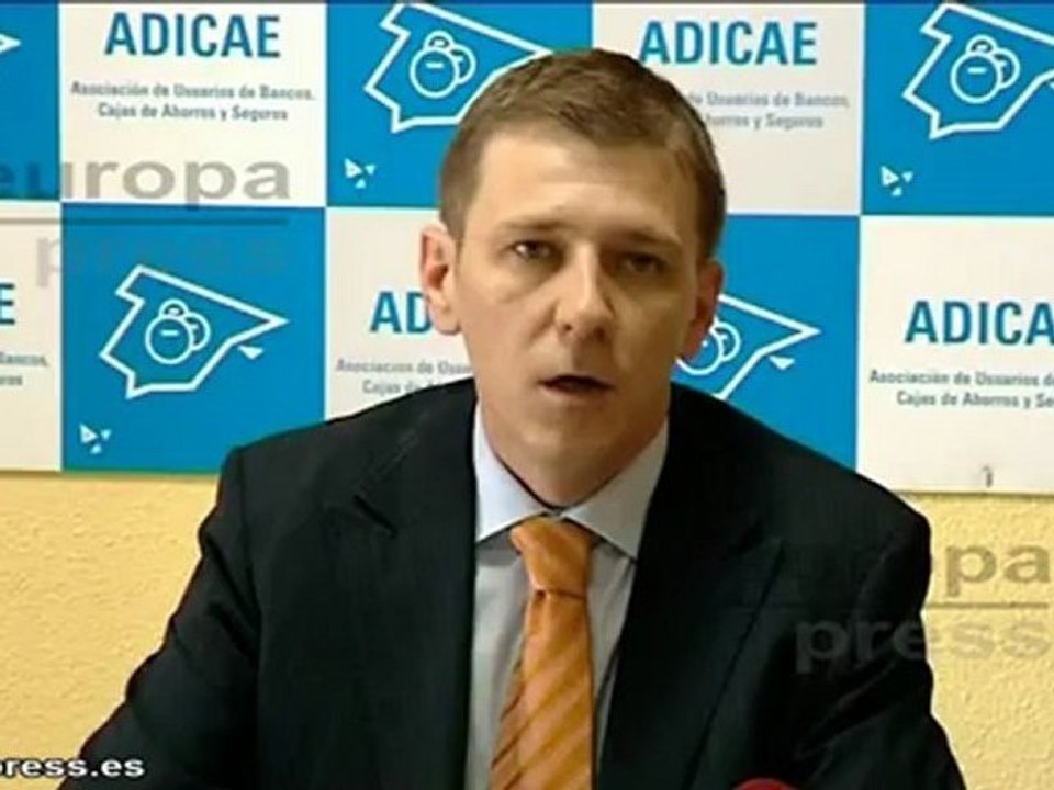 Adicae denuncia "abusos" de diferentes bancos
