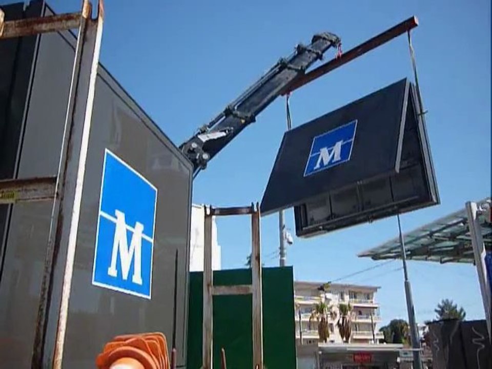Remplacement du panneau numérique publicitaire JCDecaux Corum Montpellier