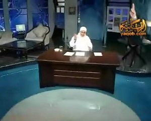 هل الأستاد سقط في عين الطالب؟